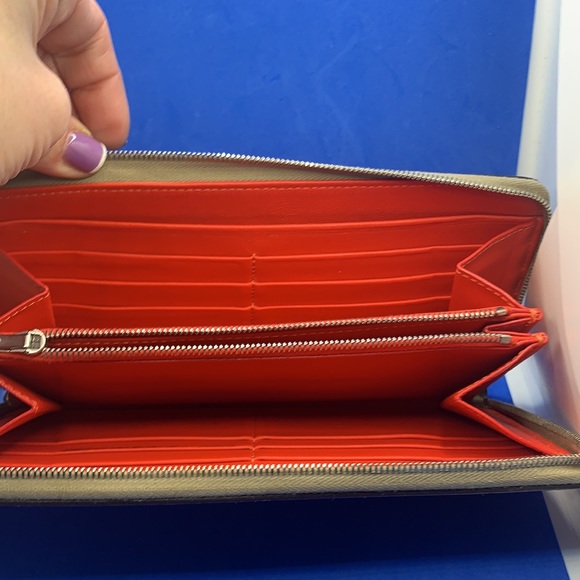 Celine Wallet continental  Large Zip Around Wallet Calfskin 
By Phoebe Philo - Picture 7 of 15